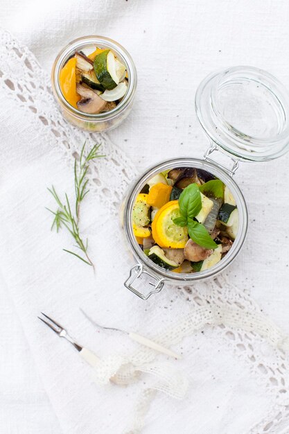 Półmisek z jedzeniem